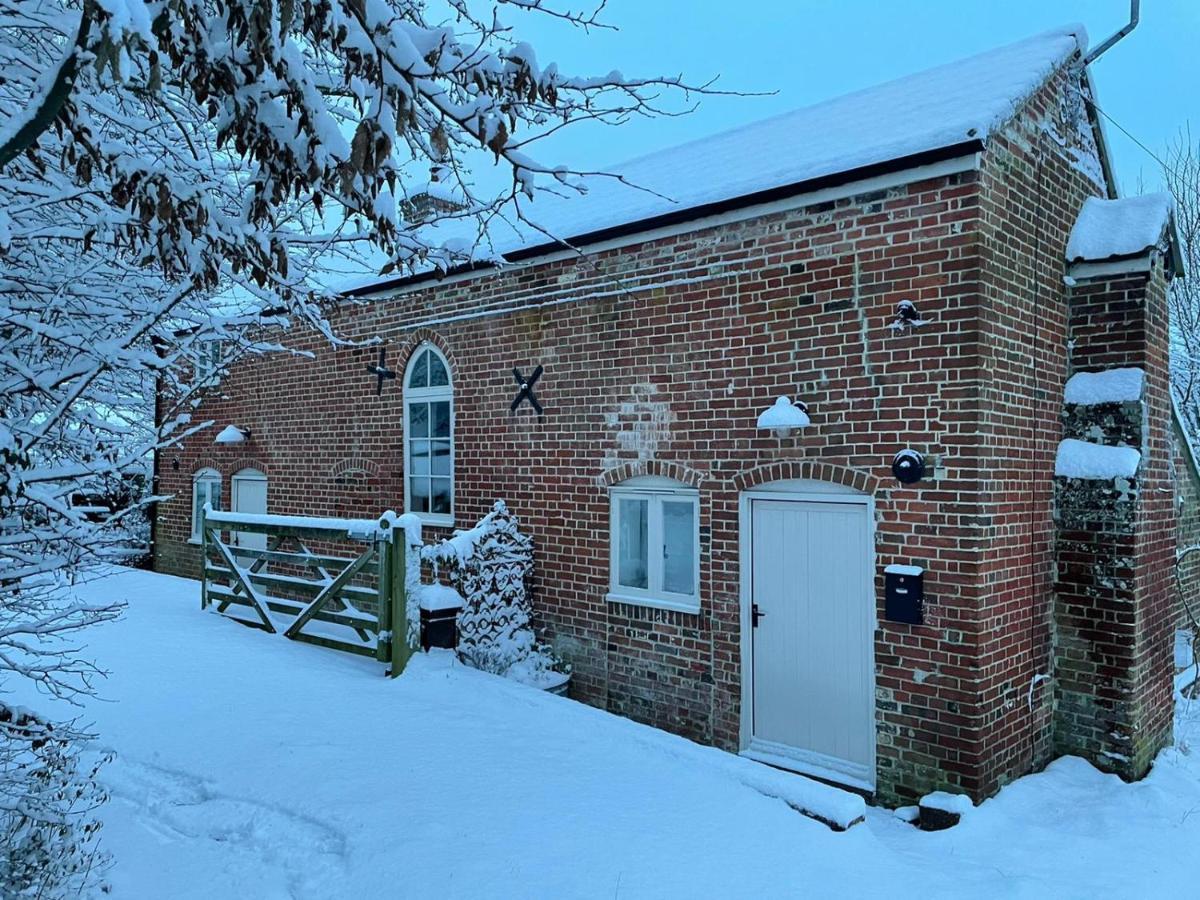 Baptist Cottage Cheverell Bagian luar foto