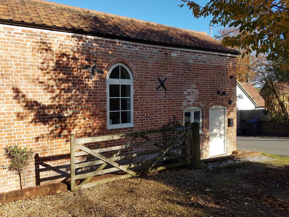 Baptist Cottage Cheverell Bagian luar foto