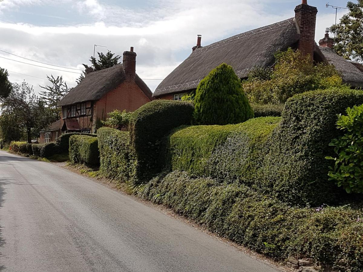 Baptist Cottage Cheverell Bagian luar foto